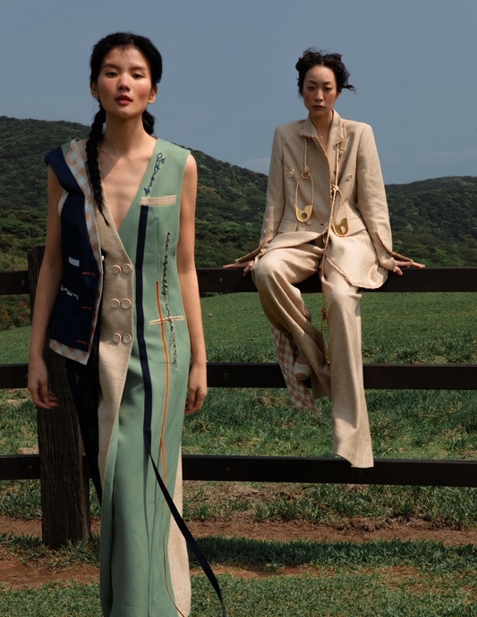 Look 2