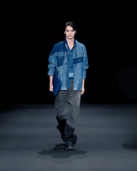 Look 8