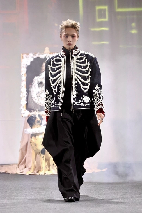 Look 2