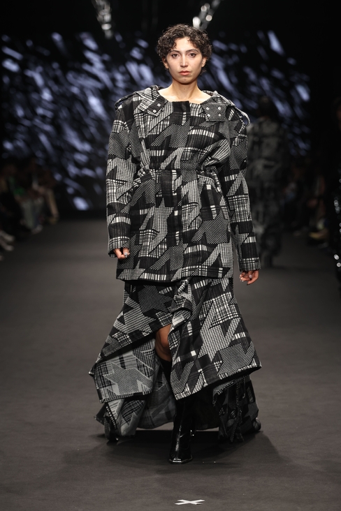 Look 6