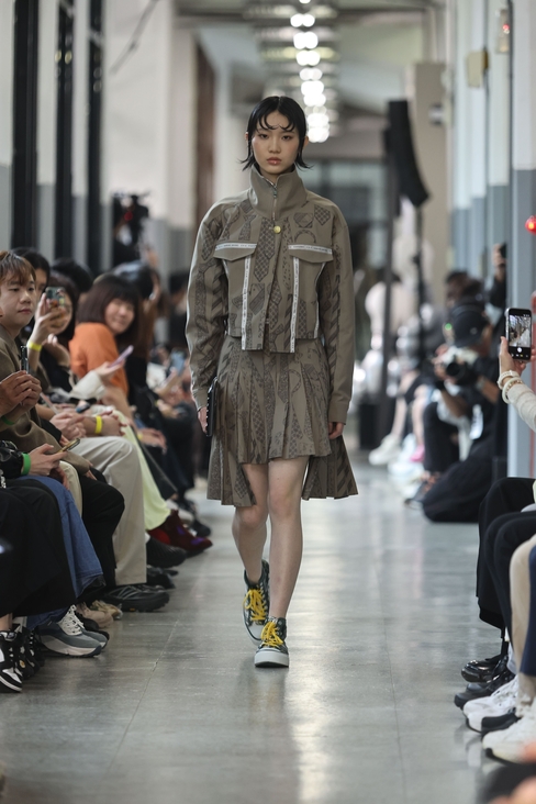 Look 2