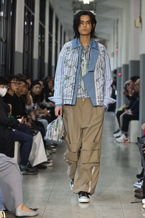 Look 9