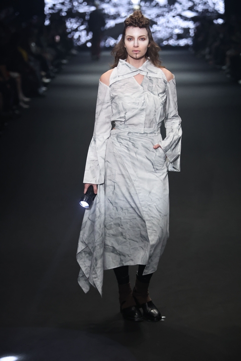 Look 7