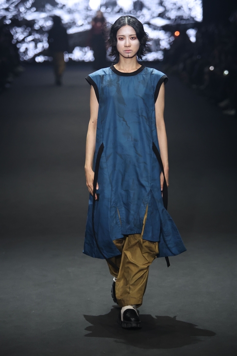 Look 8