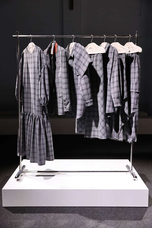 Look 8