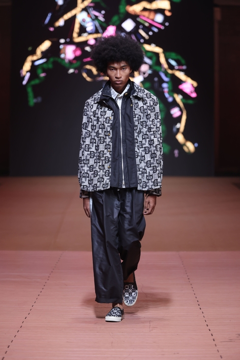 Look 4