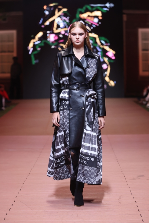 Look 7