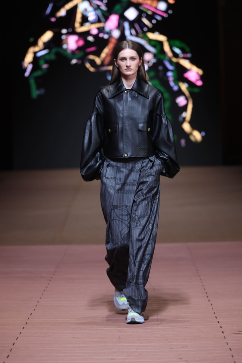 Look 13