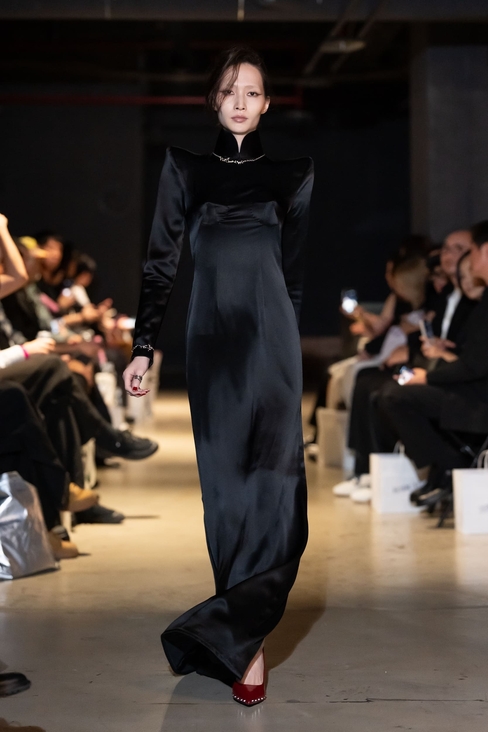 Look 1