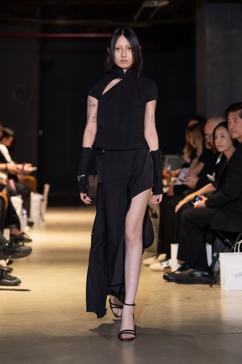 Look 23