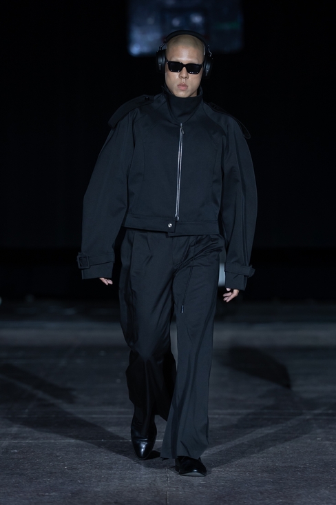 Look 19