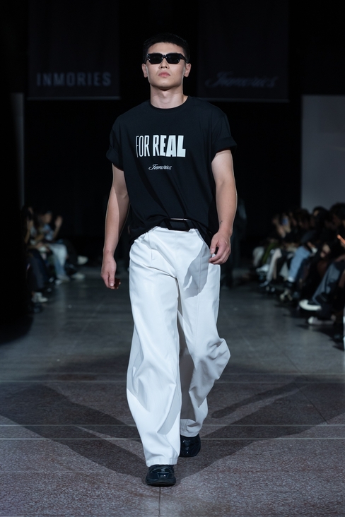 Look 26