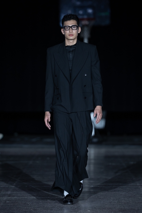 Look 27