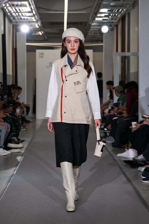 Look 33