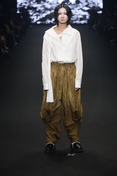 Look 2