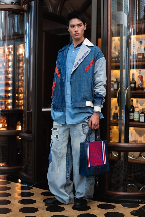 Look 11