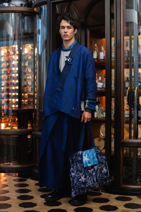 Look 13