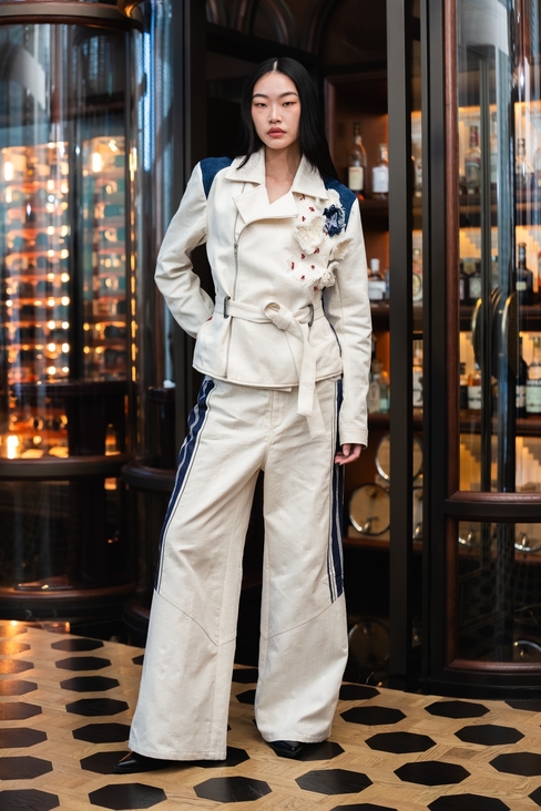 Look 14