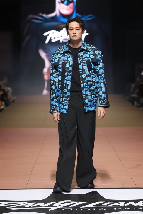 Look 9