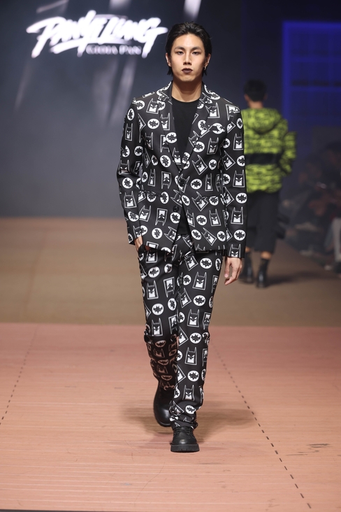 Look 23