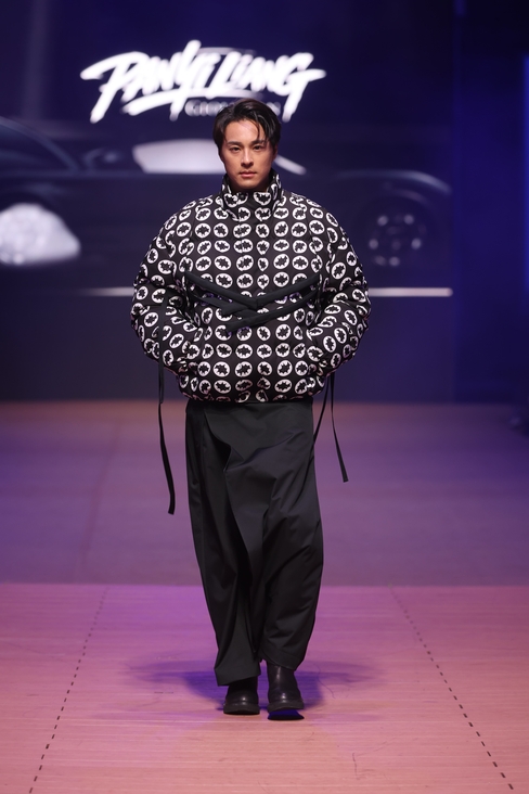 Look 33