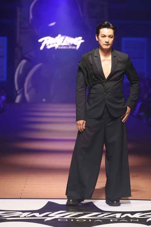 Look 39