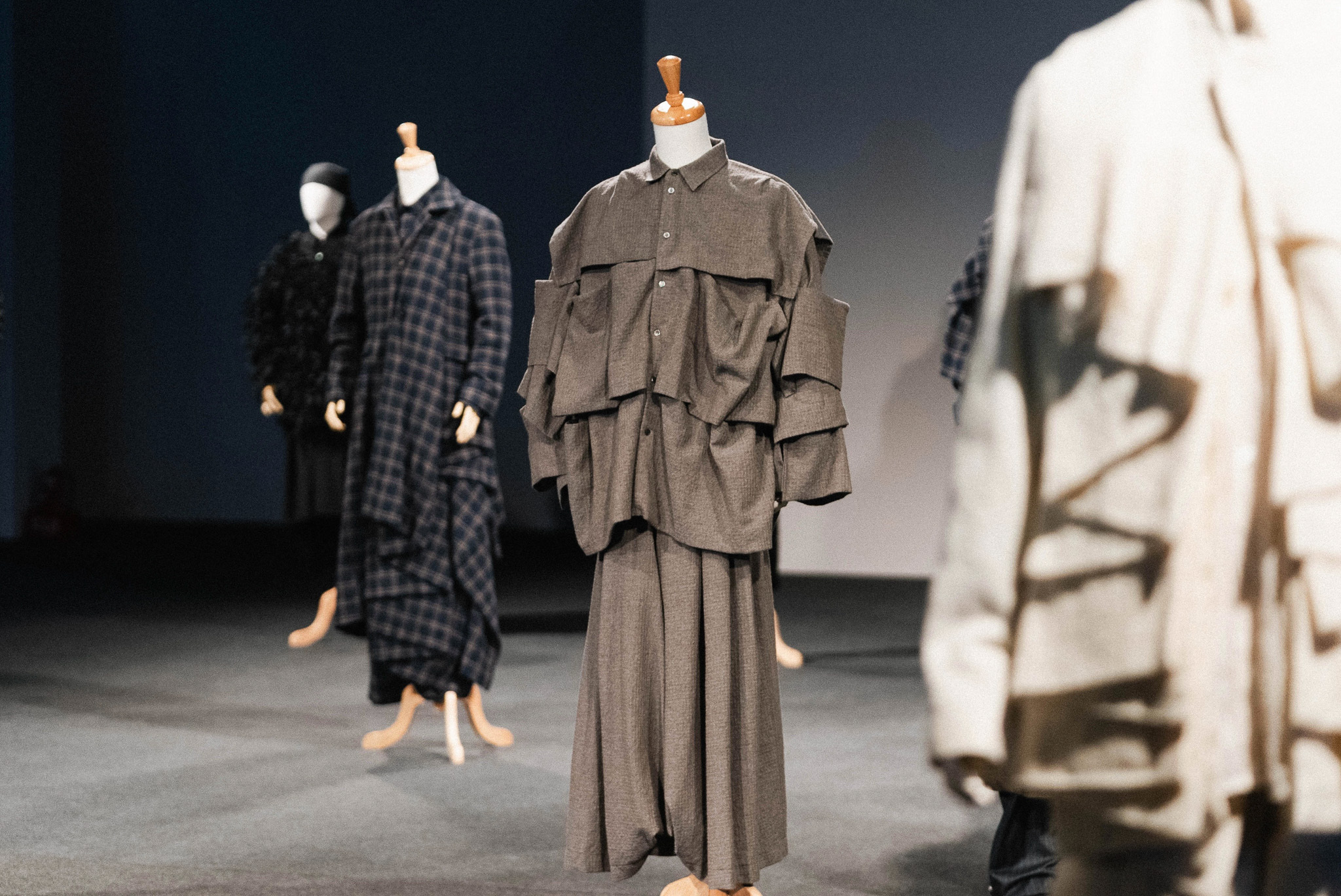 TANGTSUNGCHIEN Fall/Winter 2026 Collection “Forms of Holding”